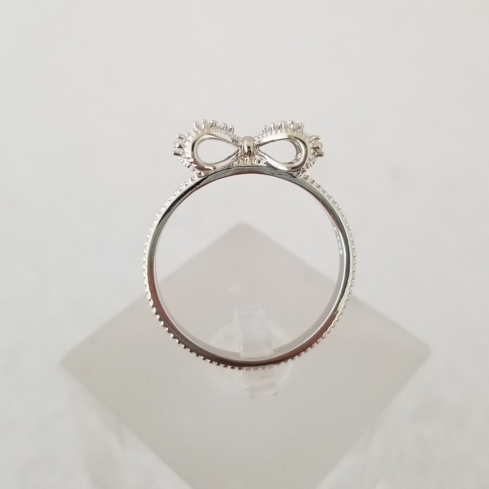 Sterling Silver Bow Ring - Picture 4 of 8